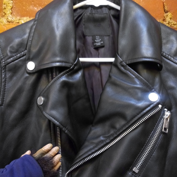 H&M Jacket - Picture 9 of 9